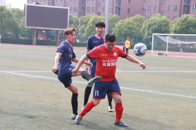 中国男篮打完2场热身赛，邹阳领衔4人可以拜拜了，郭士强快出手吧